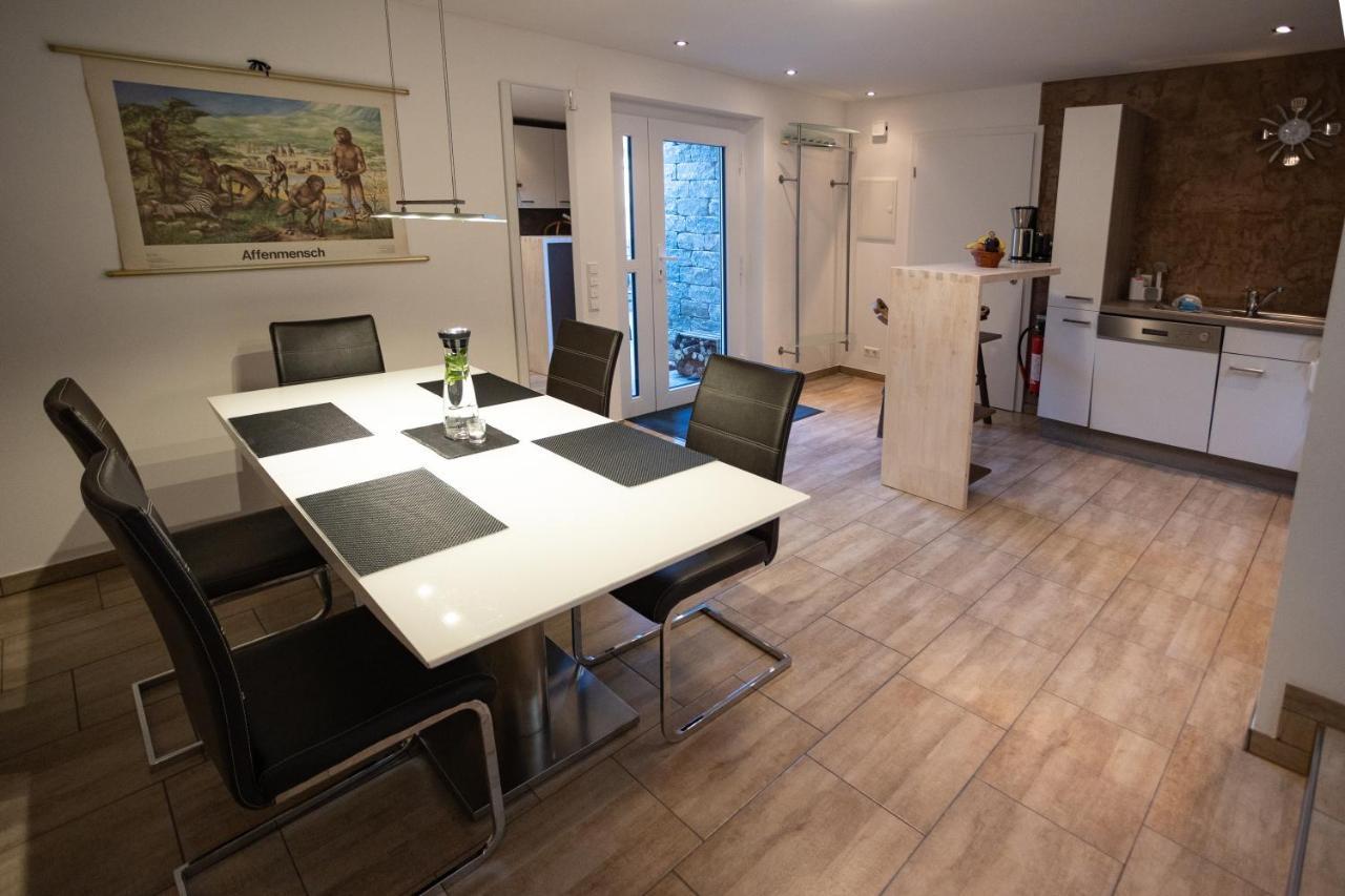 Ferienwohnung Burgblick Im Neuffener Tal Mit Sauna Und Wallbox Frickenhausen  Esterno foto